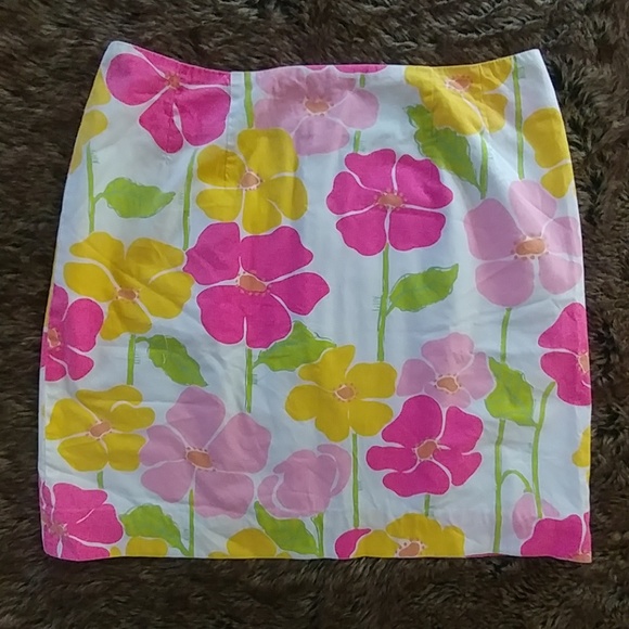 Lilly Pulitzer Dresses & Skirts - Lilly Pulitzer Floral Skirt